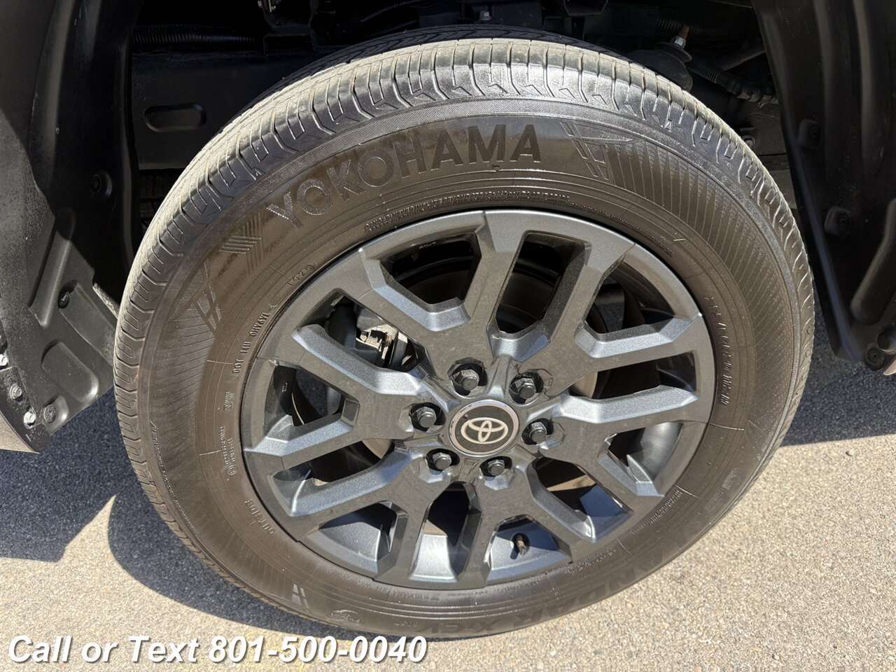 2024 Toyota Tundra Limited HV - Photo 34 - North Salt Lake, UT 84010