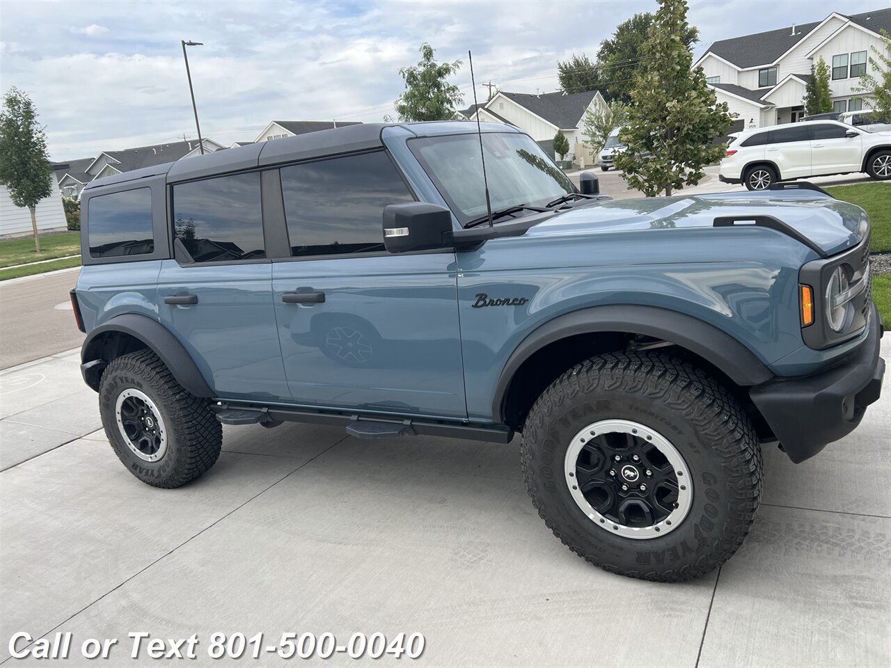 2023 Ford Bronco Outer Banks Advanced - Photo 2 - North Salt Lake, UT 84010