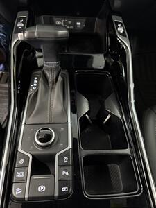 2024 Kia Sorento X-Line SX Prestige   - Photo 32 - North Salt Lake, UT 84010