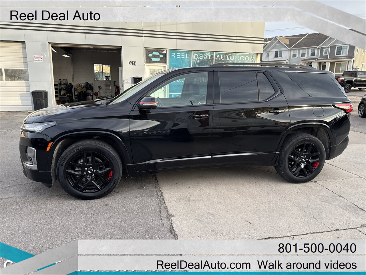 2022 Chevrolet Traverse Premier   - Photo 1 - North Salt Lake, UT 84010