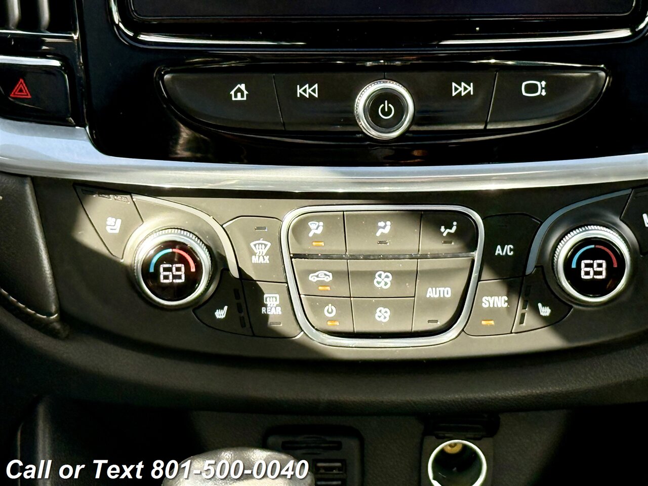 2022 Chevrolet Traverse Premier   - Photo 7 - North Salt Lake, UT 84010