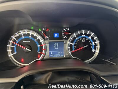 2018 Toyota 4Runner TRD Off-Road Premium   - Photo 24 - North Salt Lake, UT 84010