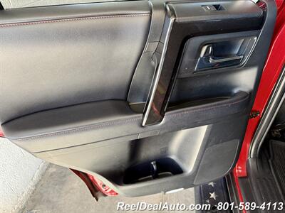 2018 Toyota 4Runner TRD Off-Road Premium   - Photo 30 - North Salt Lake, UT 84010