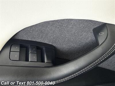 2022 Tesla Model X - Photo 32 - North Salt Lake, UT 84010