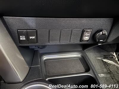 2018 Toyota RAV4 XLE   - Photo 12 - North Salt Lake, UT 84010