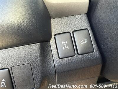 2018 Toyota RAV4 XLE   - Photo 42 - North Salt Lake, UT 84010