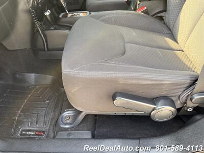 2013 Jeep Wrangler Unlimited Sport   - Photo 17 - North Salt Lake, UT 84010
