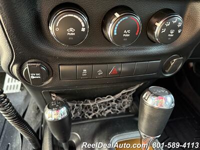2013 Jeep Wrangler Unlimited Sport   - Photo 15 - North Salt Lake, UT 84010