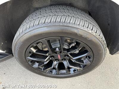 2024 GMC Yukon XL SLT - Photo 44 - North Salt Lake, UT 84010