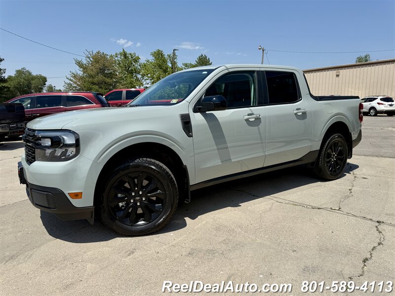 2024 Ford Maverick Lariat  Hybrid