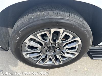 2023 GMC Yukon Denali Ultimate - Photo 13 - North Salt Lake, UT 84010