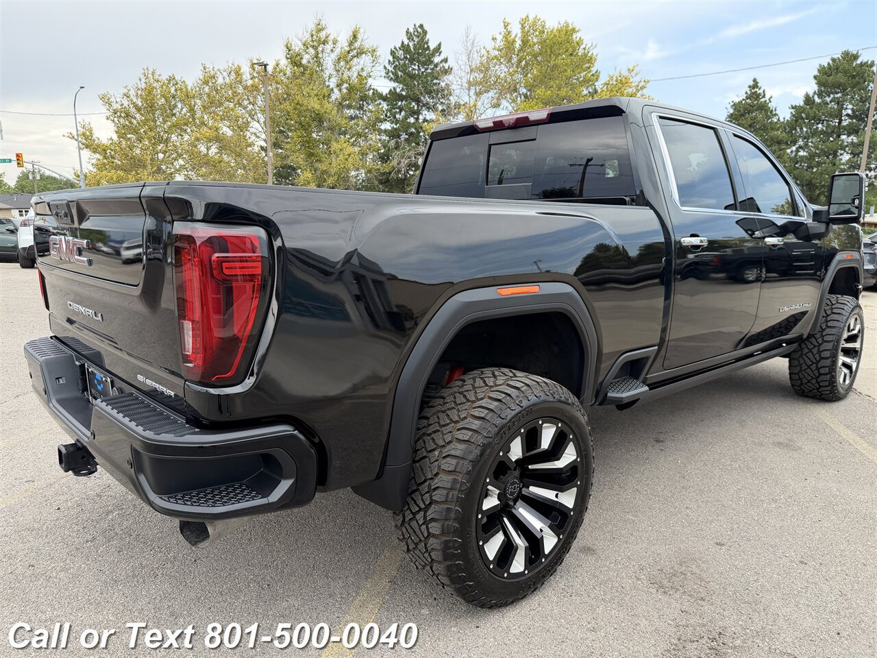 2023 GMC Sierra 2500 Denali Ultimate - Photo 16 - North Salt Lake, UT 84010