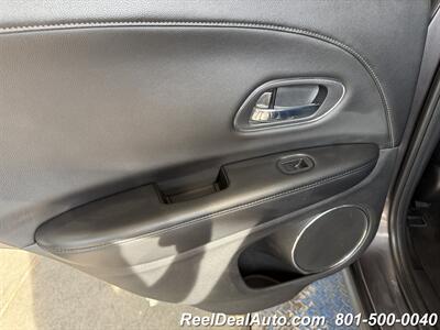 2016 Honda HR-V EX-L w/Navi - Photo 11 - North Salt Lake, UT 84010