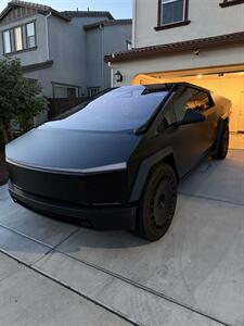 2025 Tesla Cybertruck   - Photo 1 - North Salt Lake, UT 84010