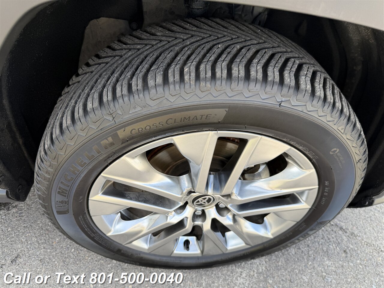 2021 Toyota RAV4 Limited - Photo 29 - North Salt Lake, UT 84010