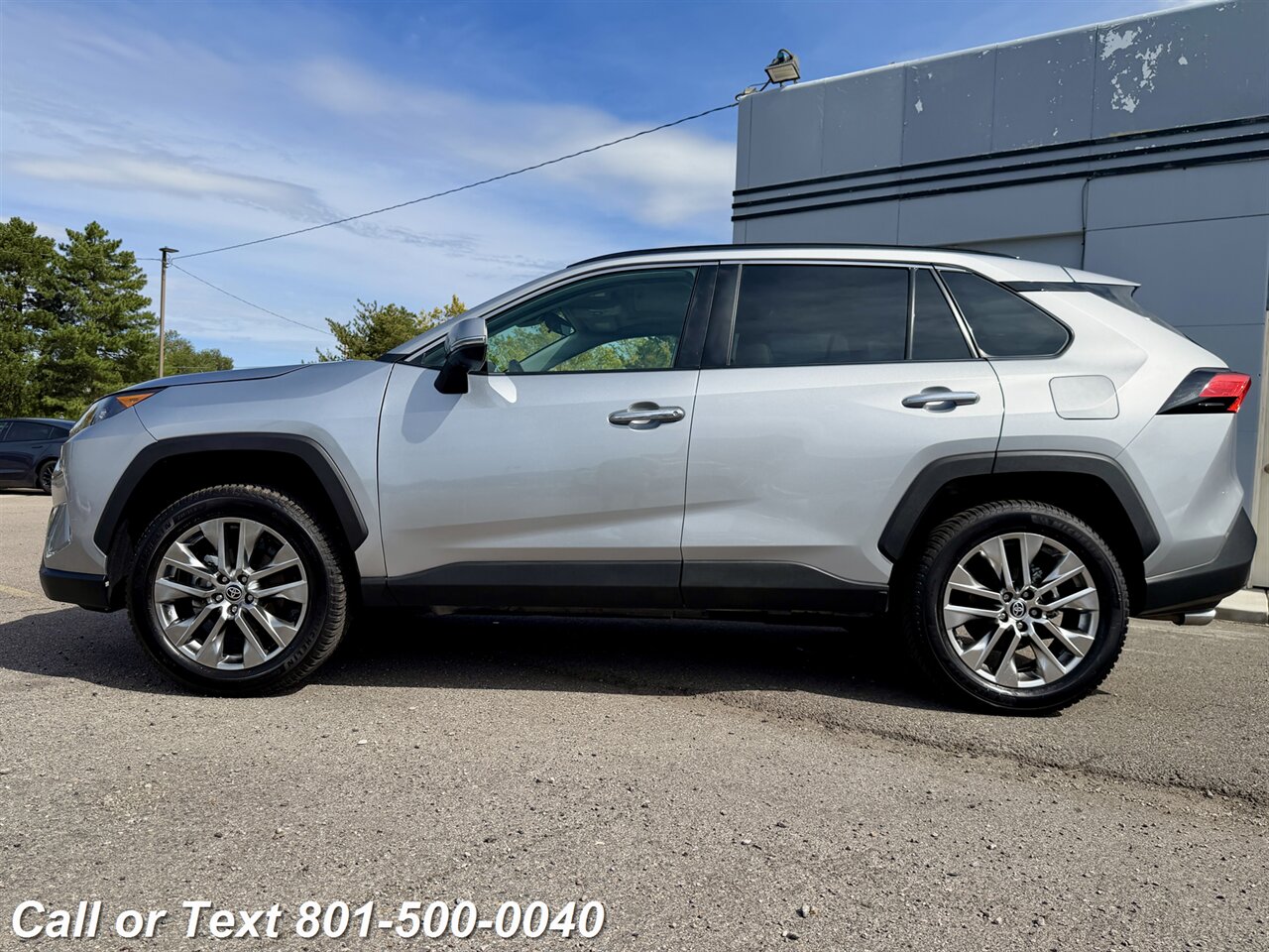 2021 Toyota RAV4 Limited - Photo 6 - North Salt Lake, UT 84010