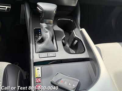 2024 Lexus ES 300h F SPORT Design   - Photo 7 - North Salt Lake, UT 84010