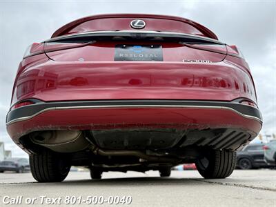 2024 Lexus ES 300h F SPORT Design - Photo 5 - North Salt Lake, UT 84010