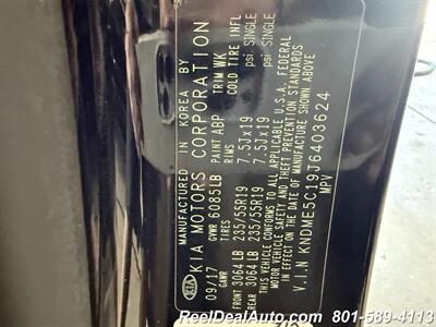 2018 Kia Sedona SXL   - Photo 15 - North Salt Lake, UT 84010