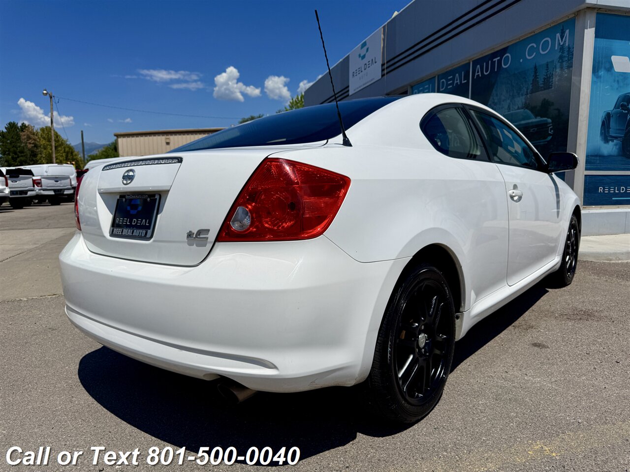 2005 Scion tC   - Photo 5 - North Salt Lake, UT 84010