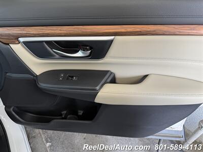 2022 Honda CR-V Touring   - Photo 34 - North Salt Lake, UT 84010