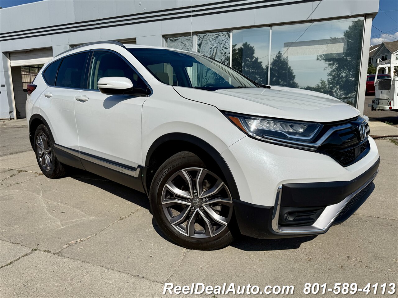 2022 Honda CR-V Touring - Photo 1 - North Salt Lake, UT 84010