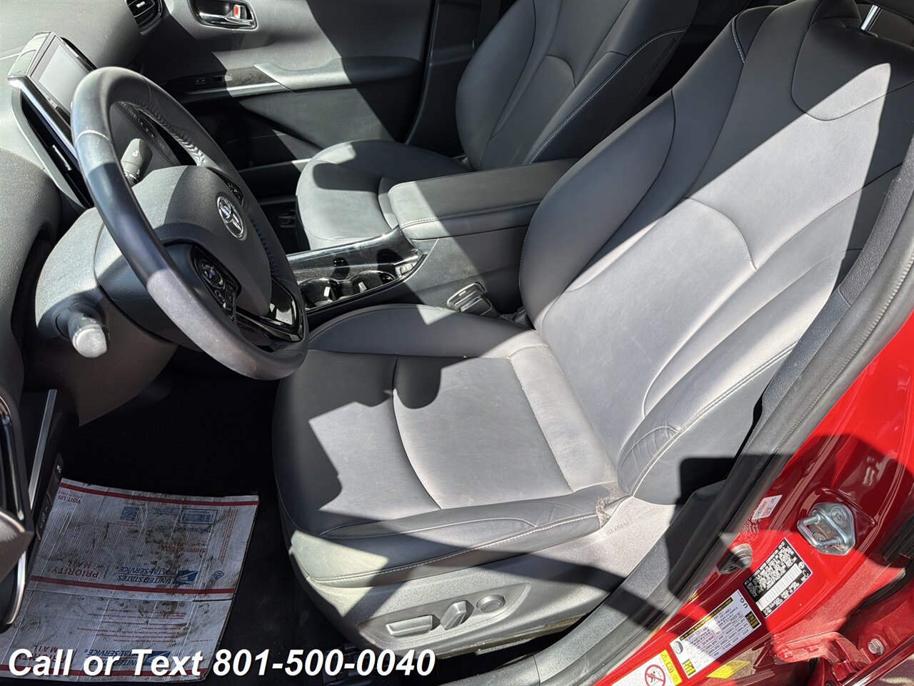 2022 Toyota Prius Prime LE - Photo 2 - North Salt Lake, UT 84010