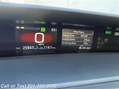 2022 Toyota Prius Prime XLE   - Photo 3 - North Salt Lake, UT 84010