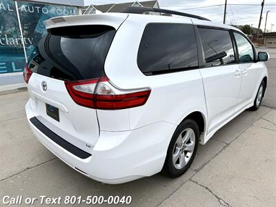 2019 Toyota Sienna LE 8-Passenger   - Photo 13 - North Salt Lake, UT 84010