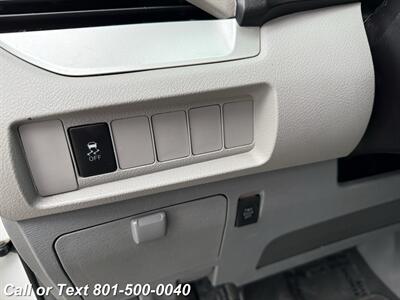 2019 Toyota Sienna LE 8-Passenger   - Photo 24 - North Salt Lake, UT 84010