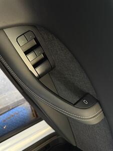 2023 Tesla Model X - Photo 16 - North Salt Lake, UT 84010