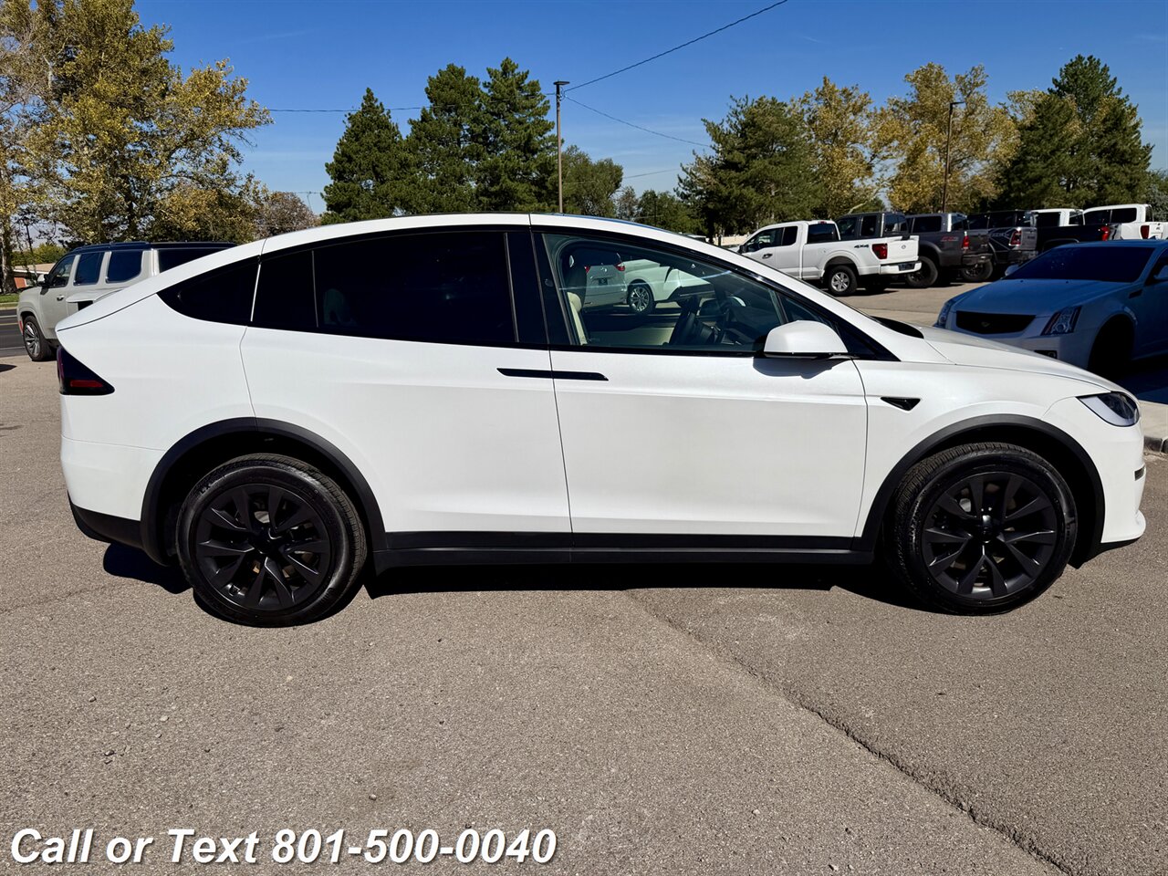 2024 Tesla Model X - Photo 11 - North Salt Lake, UT 84010
