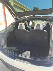 2024 Tesla Model X - Photo 23 - North Salt Lake, UT 84010