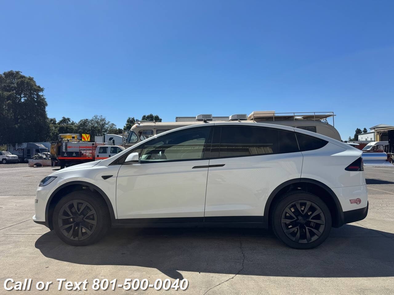 2024 Tesla Model X - Photo 54 - North Salt Lake, UT 84010
