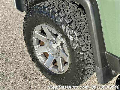 2010 Toyota FJ Cruiser   - Photo 4 - North Salt Lake, UT 84010