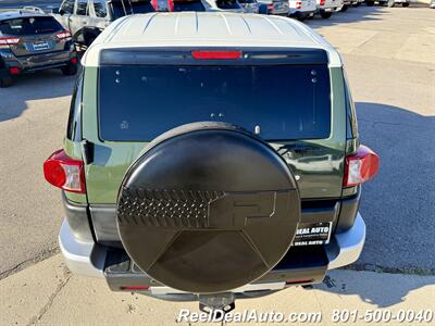 2010 Toyota FJ Cruiser   - Photo 11 - North Salt Lake, UT 84010