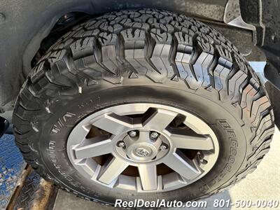 2010 Toyota FJ Cruiser   - Photo 19 - North Salt Lake, UT 84010