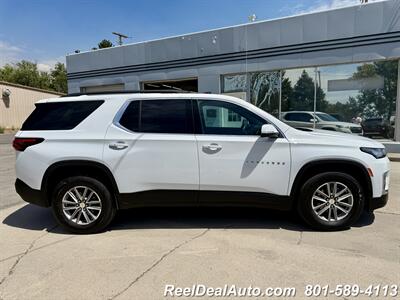 2022 Chevrolet Traverse LT Leather   - Photo 2 - North Salt Lake, UT 84010