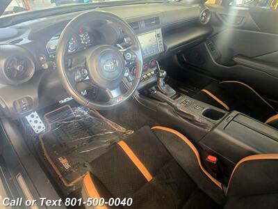 2025 Toyota GR86 Hakone Edition - Photo 9 - North Salt Lake, UT 84010