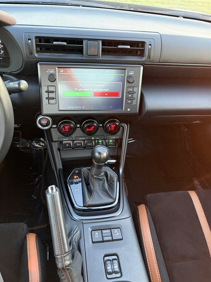 2025 Toyota GR86 Hakone Edition - Photo 8 - North Salt Lake, UT 84010