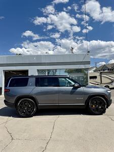 2023 Rivian R1S Adventure   - Photo 18 - North Salt Lake, UT 84010