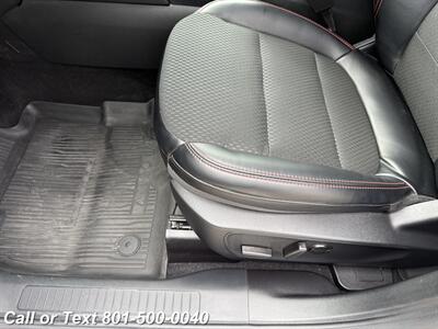 2025 Ford Escape Hybrid ST-Line Select   - Photo 11 - North Salt Lake, UT 84010