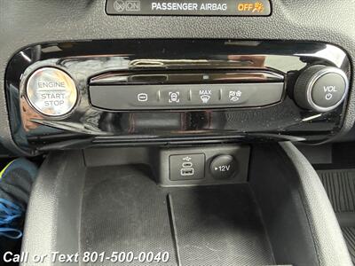 2025 Ford Escape Hybrid ST-Line Select   - Photo 16 - North Salt Lake, UT 84010