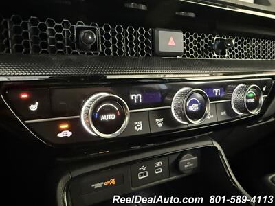 2023 Honda CR-V Hybrid Sport Touring   - Photo 8 - North Salt Lake, UT 84010