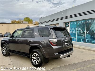 2018 Toyota 4Runner TRD Off-Road Premium   - Photo 19 - North Salt Lake, UT 84010