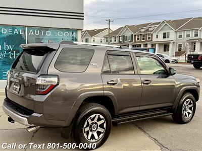 2018 Toyota 4Runner TRD Off-Road Premium   - Photo 27 - North Salt Lake, UT 84010