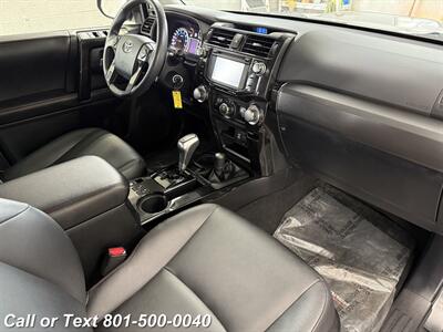 2018 Toyota 4Runner TRD Off-Road Premium   - Photo 14 - North Salt Lake, UT 84010