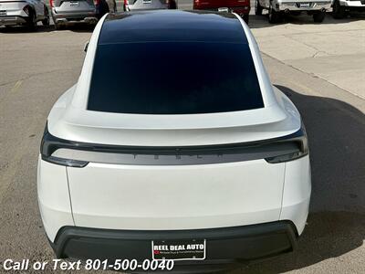 2026 Tesla Model Y Long Range   - Photo 11 - North Salt Lake, UT 84010