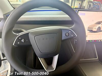 2026 Tesla Model Y Long Range   - Photo 22 - North Salt Lake, UT 84010