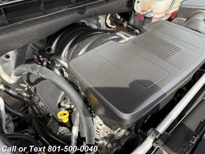 2023 GMC Yukon XL AT4 - Photo 16 - North Salt Lake, UT 84010